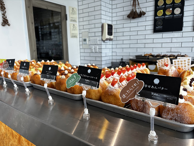 〒060-0008 北海道札幌市中央区北８条西２３丁目１−１０ 前田ビル １階