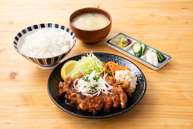 Opinii despre 宮崎産の旨い鳥 とり家 ゑび寿 シャミネ松江店 în 松江市 - 飲食業