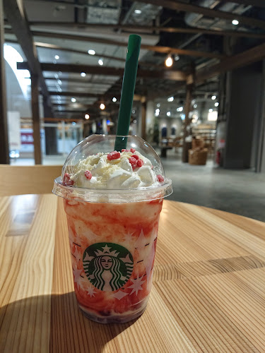 スターバックス コーヒー 直江津店 - 飲食業