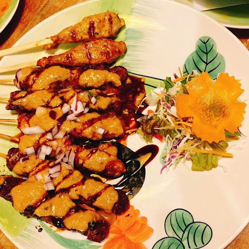 Comentarii opinii despre 熱帯食堂 高槻本店