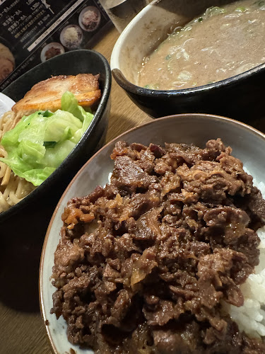 三角屋 暖 - 飲食業