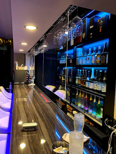 BAR up to you - 飲食業