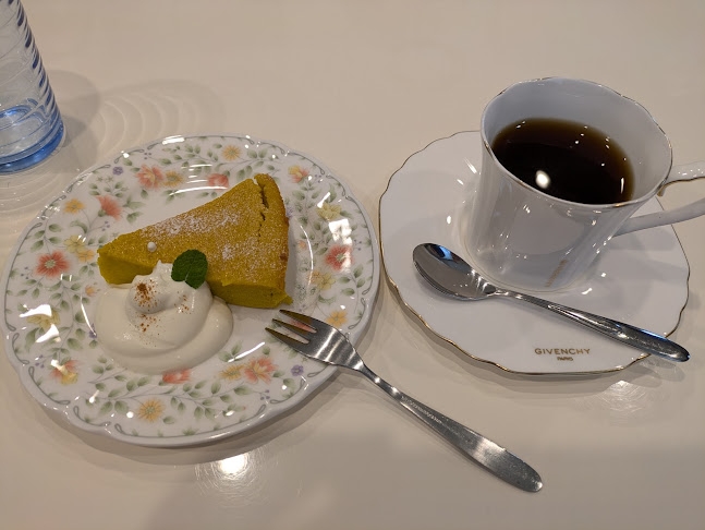 おはなしCafe白い花 - 三島市