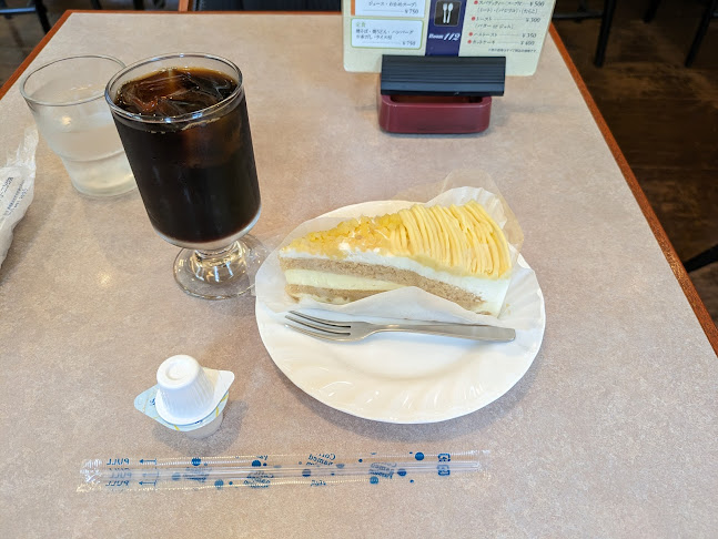 ルーム112 - 飲食業