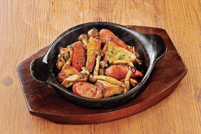 笑笑 岡山駅前店 - 飲食業