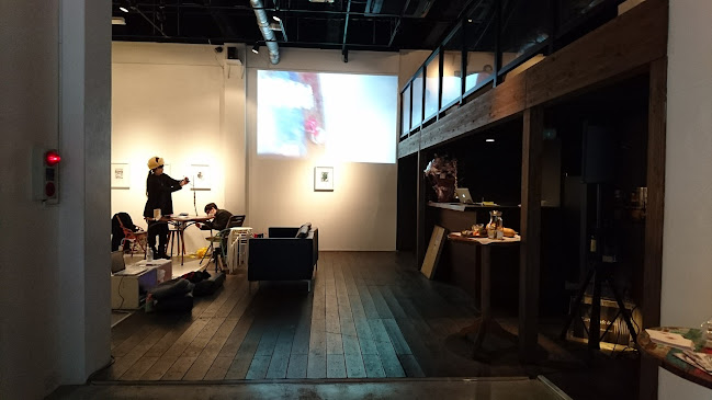 〒135-0042 東京都江東区木場３丁目１８−１７ 1F EARTH+GALLERY