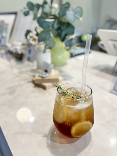 〒465-0025 愛知県名古屋市名東区上社１丁目５１２ 1F