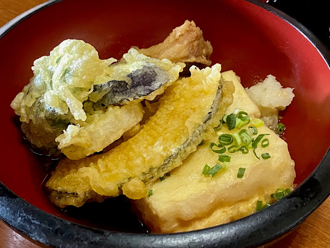 Comentarii opinii despre 本家 山賊鍋 飯塚店