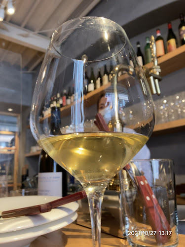 Opinii despre WINE STAND caprino în 神戸市 - 飲食業