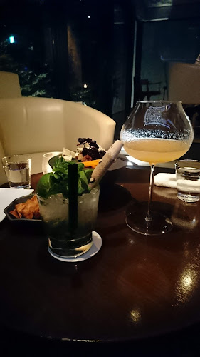 〒810-0012 福岡県福岡市中央区白金１丁目１０ １５KADONOビル 2階