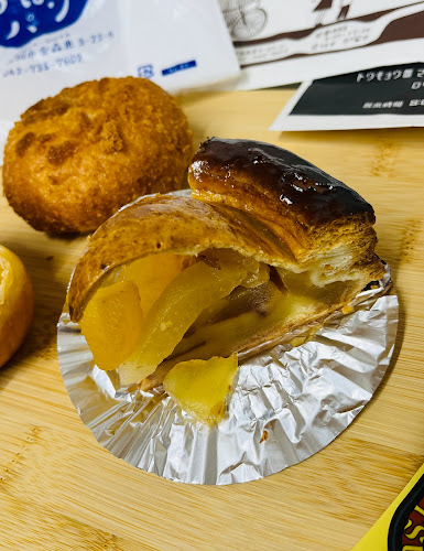 つばめパン - 飲食業