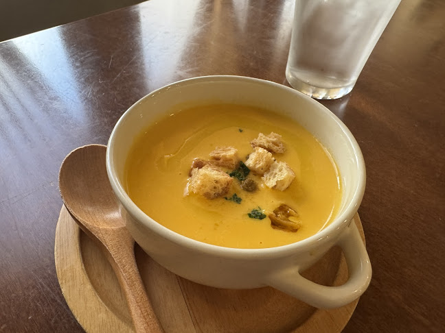 キャトルフィール quatrefeuilles - 飲食業