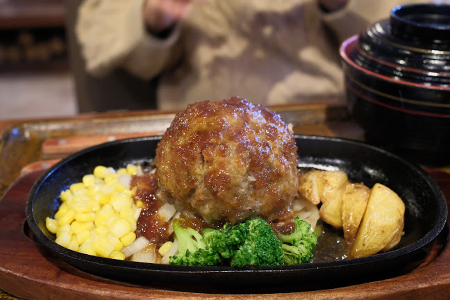 Comentarii opinii despre なるみ