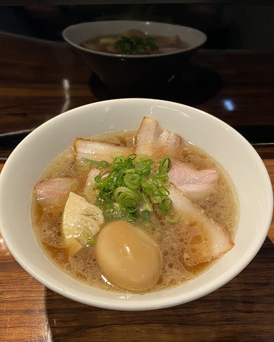 Comentarii opinii despre らぁ麺しら山