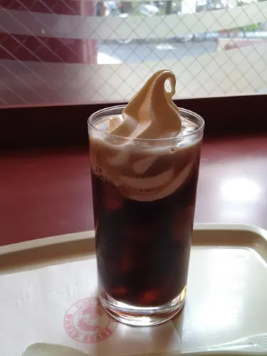 カフェ・ベローチェ 新橋四丁目店 - 飲食業