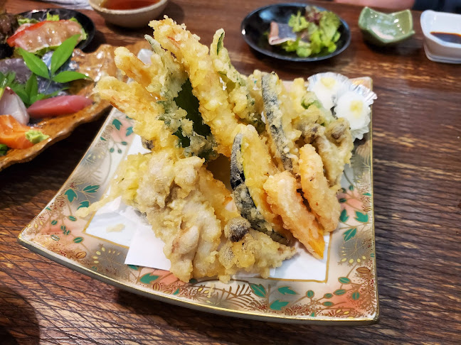 〒515-0052 三重県松阪市山室町２２９８−２