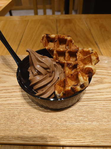 ミスターワッフル ルミネ大宮店 - 飲食業