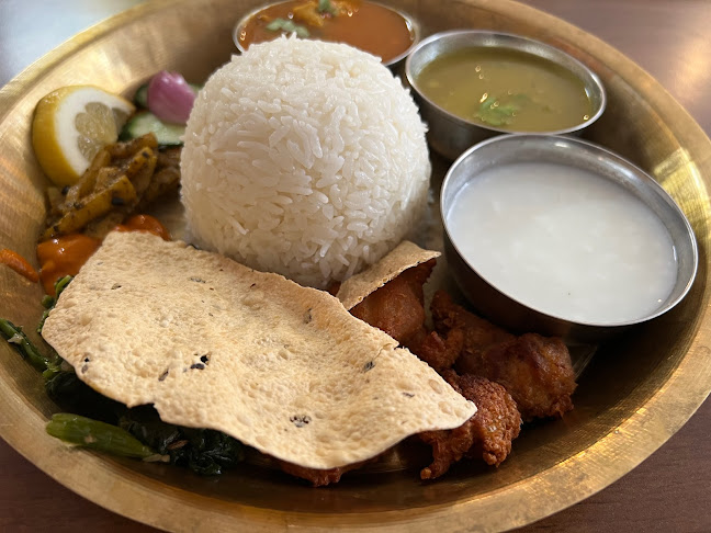 Opinii despre サパナーズ キュイジーヌ în 船橋市 - 飲食業