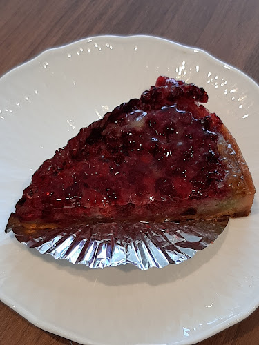 Comentarii opinii despre ブランジュリー パリの空の下