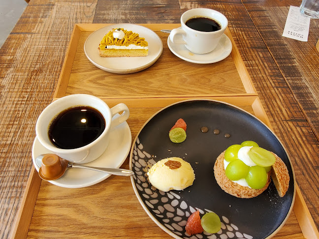 Opinii despre モウデルコーヒーJINQ店 în 富士宮市 - 飲食業