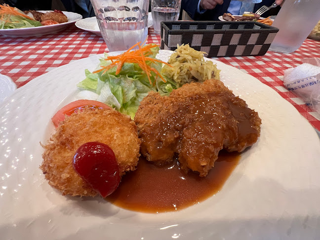 Comentarii opinii despre ビフテキ スケロク