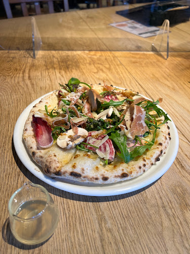 スプリングバレーブルワリー東京 - 飲食業