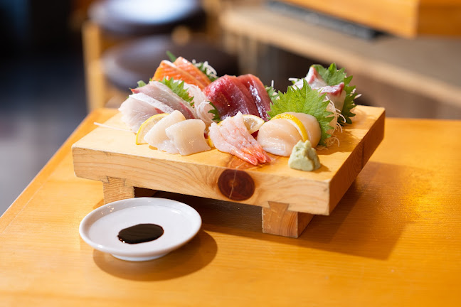 〒658-0046 兵庫県神戸市東灘区御影本町２丁目１５−１５