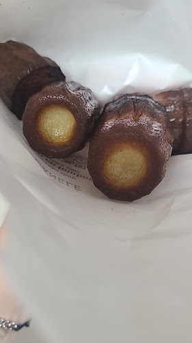 Opinii despre フェッタンボンボン în 大阪市 - 飲食業