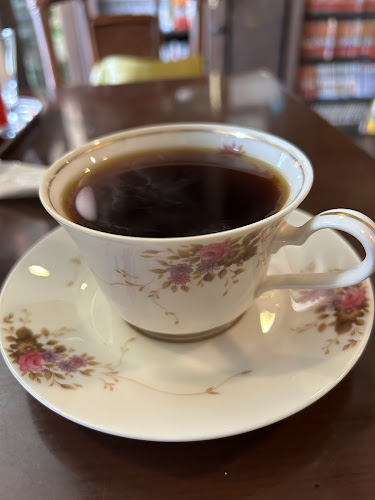 Opinii despre オリエンタルカフェ în 大阪市 - 飲食業