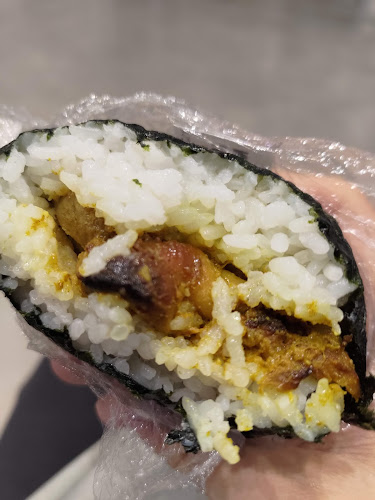 Opinii despre おにぎり専門店 FUNFUN în 阪市 - 飲食業