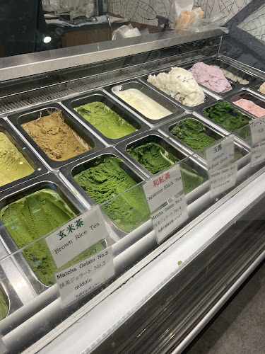 〒150-0002 東京都渋谷区渋谷２丁目７−１２