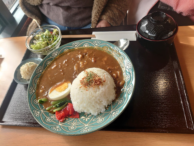 Cafe ＆ Restaurant まどい - 飲食業