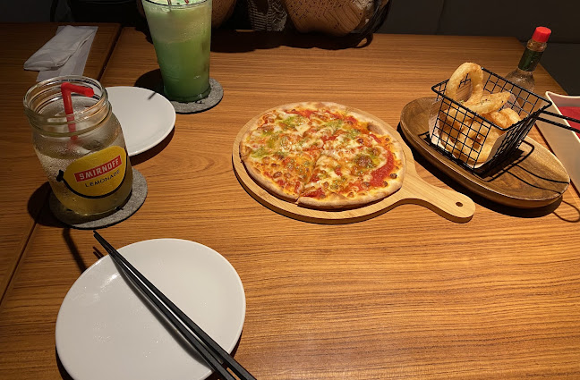 pizza & dining Fes - 深谷市