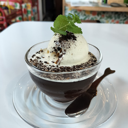 ユッテ cafe yutte - 大阪市