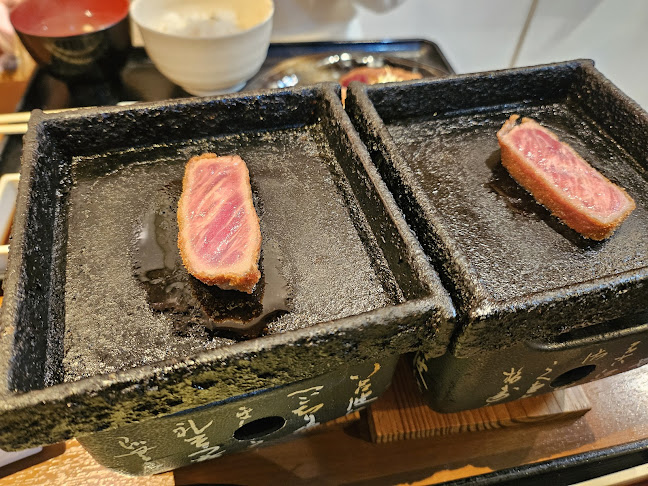 牛かつ 冨田 - 飲食業