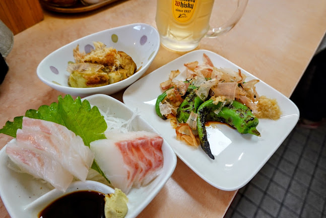 Opinii despre 立ち飲み処 丸美 în 伊丹市 - 飲食業