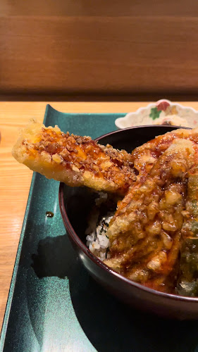 Comentarii opinii despre 日本料理 二代目 葵 神泉