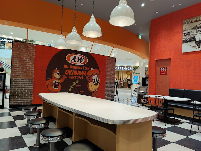 A&W イーアス沖縄豊崎店 - 豊見城市