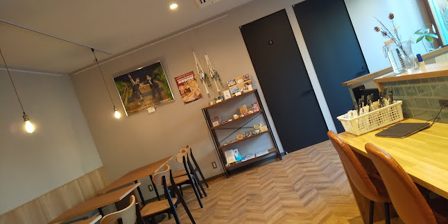 Opinii despre Cafe de F în 横浜市 - 飲食業