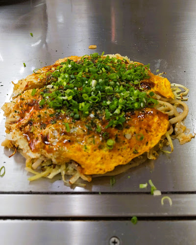 〒737-0052 広島県呉市東中央３丁目７−７