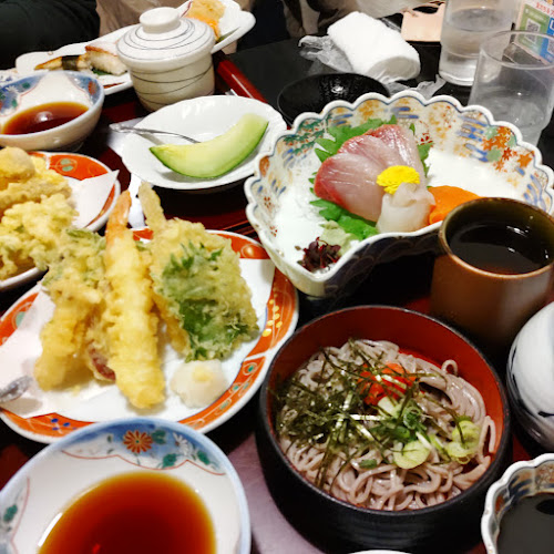 Opinii despre 御華門 în 松江市 - 飲食業