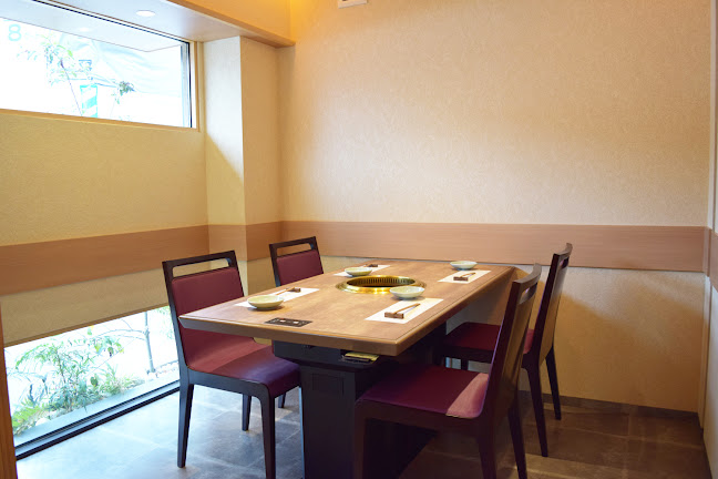 黒毛和牛 焼肉 龍 - 大阪市