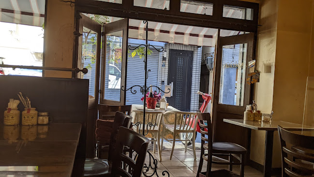 Opinii despre ビストロポワソンルージュ în 神戸市 - 飲食業