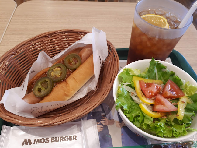 Opinii despre モスバーガー十日市場駅前店 în 横浜市 - 飲食業