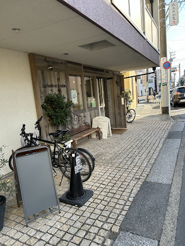 〒248-0014 神奈川県鎌倉市由比ガ浜１丁目３−１６ コンフォート由比ヶ浜