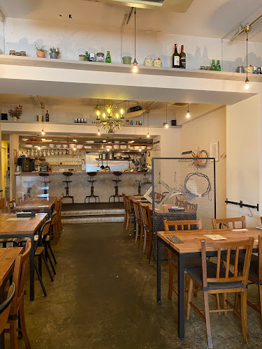 Opinii despre STAGIONE!アンドスタジオーネ în 広島市 - 飲食業