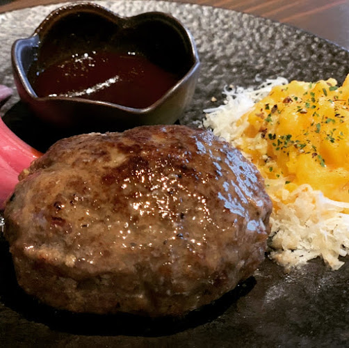 〒553-0003 大阪府大阪市福島区福島３丁目１１−２５