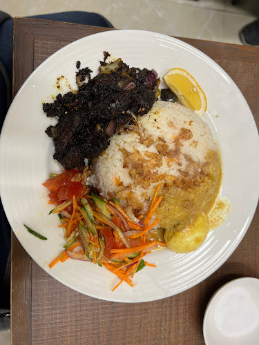 Comentarii opinii despre プリンスフードコーナー