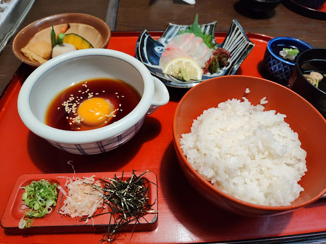 〒790-0002 愛媛県松山市二番町２丁目３−２