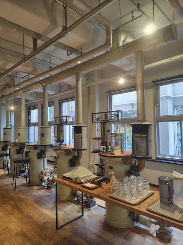 〒651-0082 兵庫県神戸市中央区小野浜町１−４